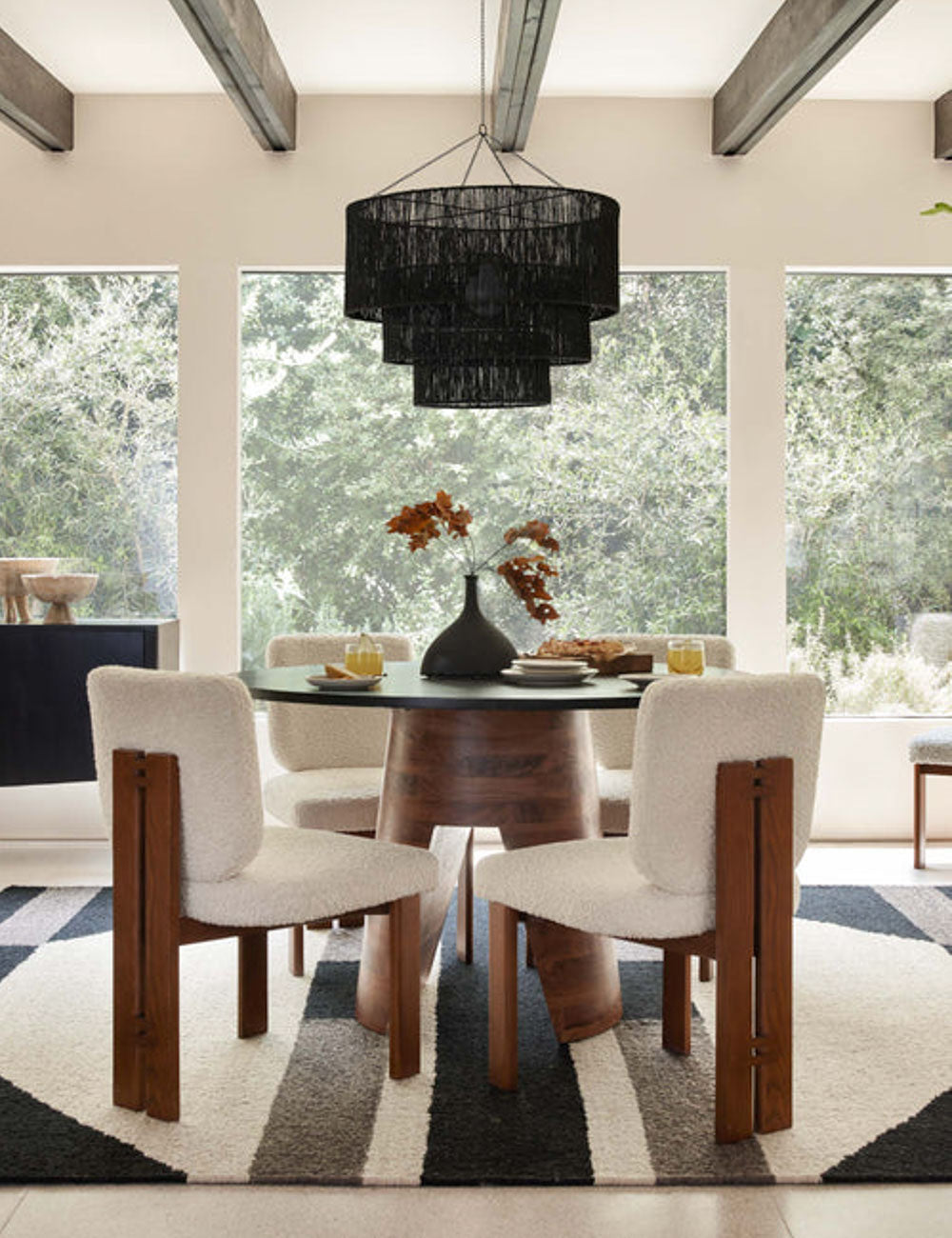 Chavette Chandelier, Black - Dining Room Chandelier Fixture Light in a room
