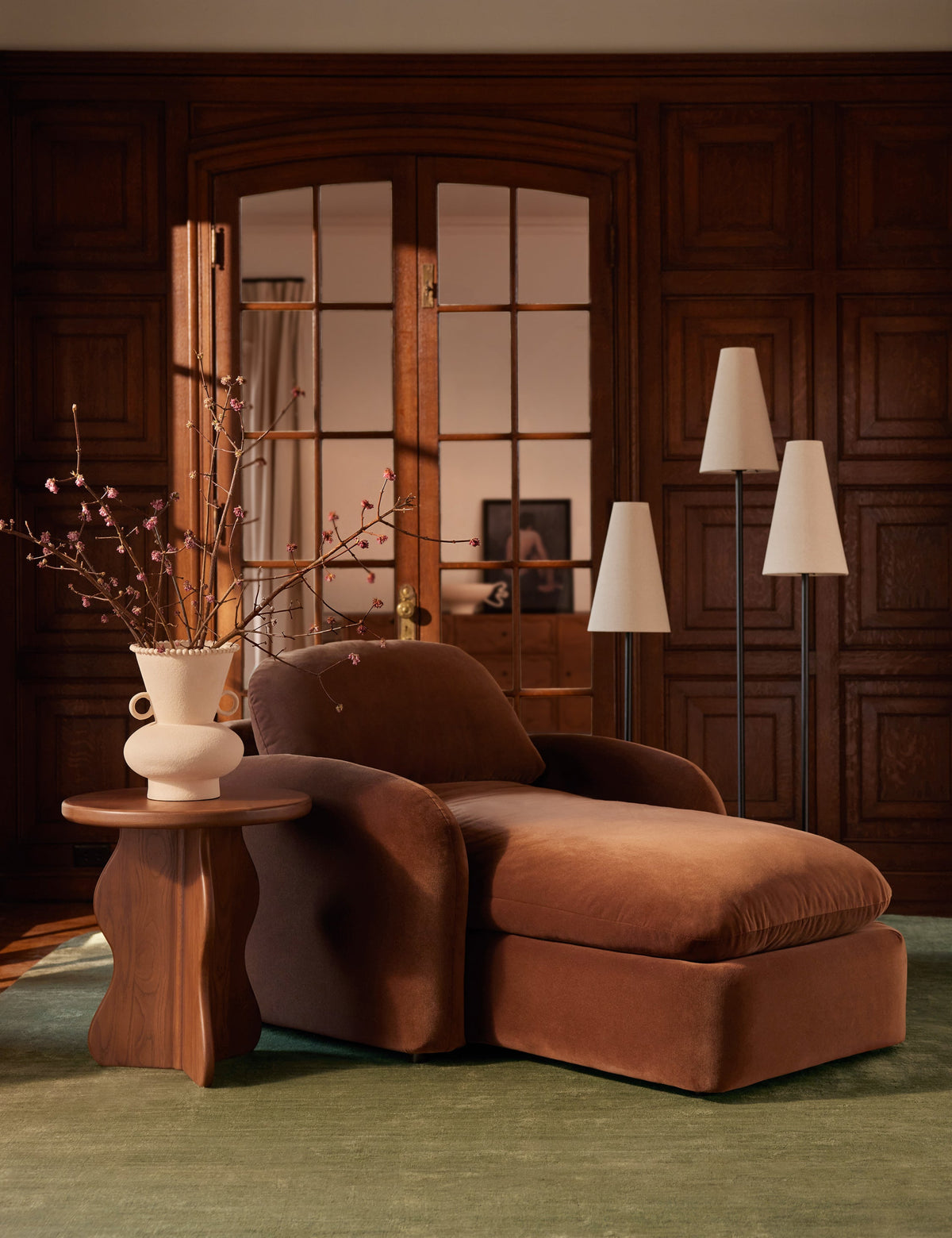 Familia Floor Lamp - Living Room Floor Lamp for Living Rooms in a room