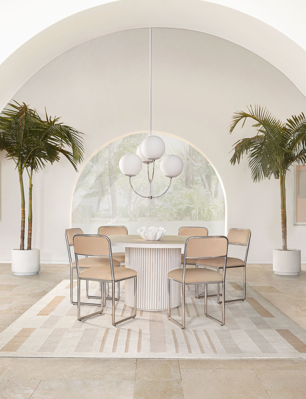 Vierra Pendant Light - Modern Ceiling Pendant Light for Dining Rooms in a room