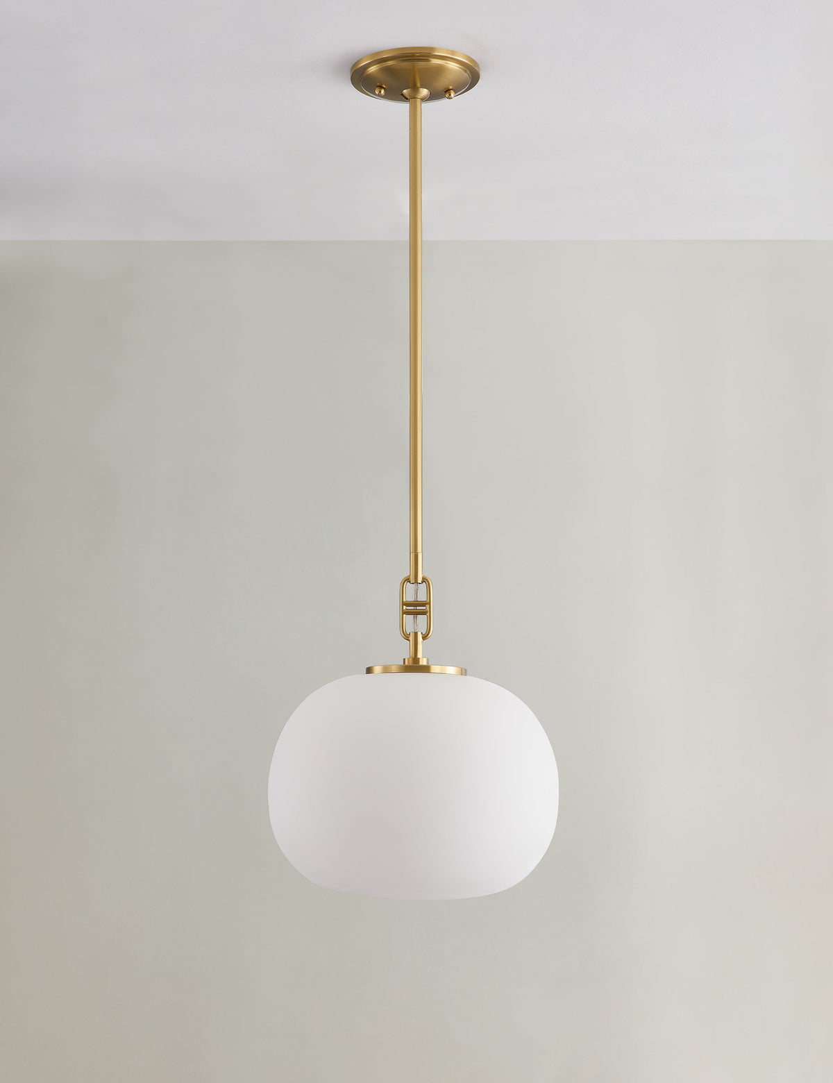 Phuong Pendant Light - Modern Ceiling Pendant Light for Dining Rooms in a room
