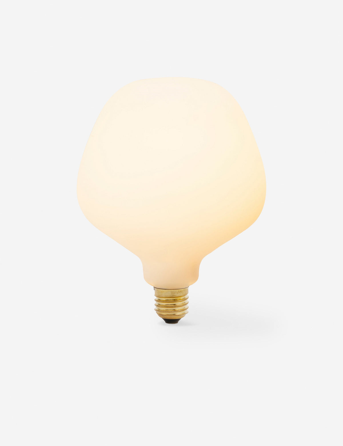 Enno 6W LED Bulb - LED Light Bulb Set Energy Efficient | Home Lighting in a room