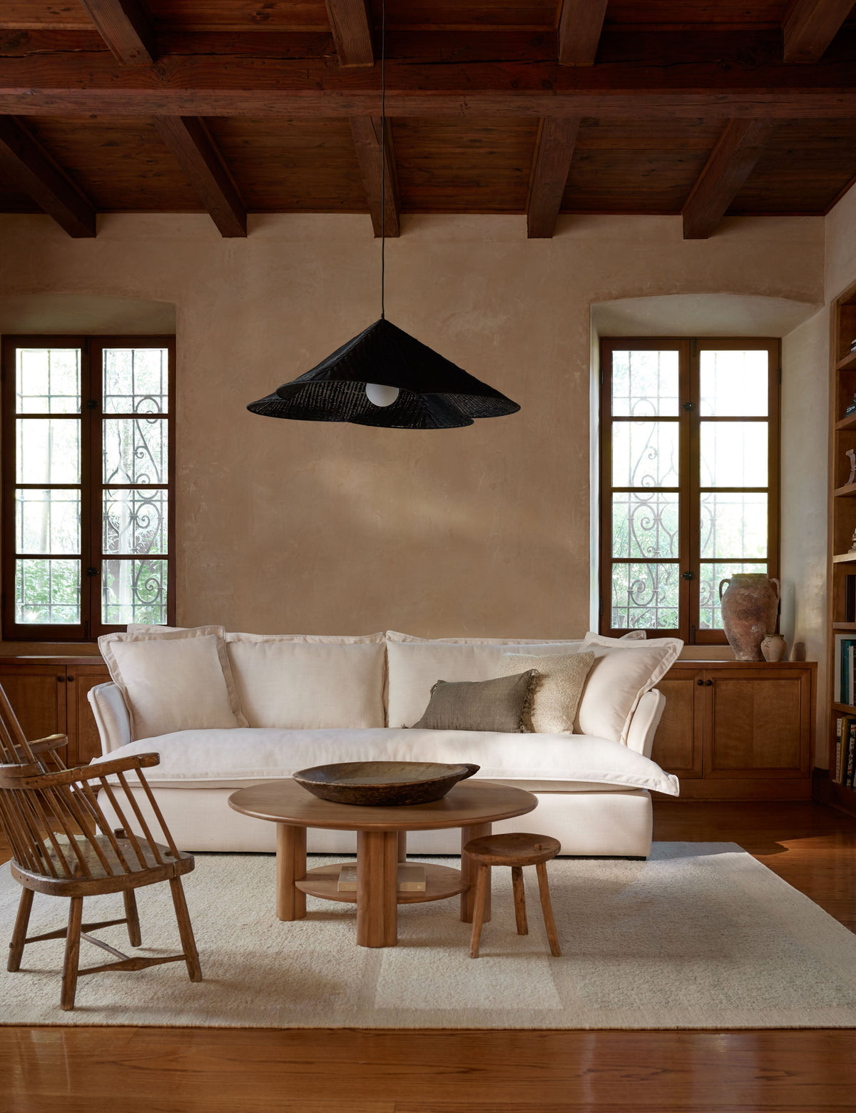 Kalani Pendant Light - Modern Ceiling Pendant Light for Dining Rooms in a room