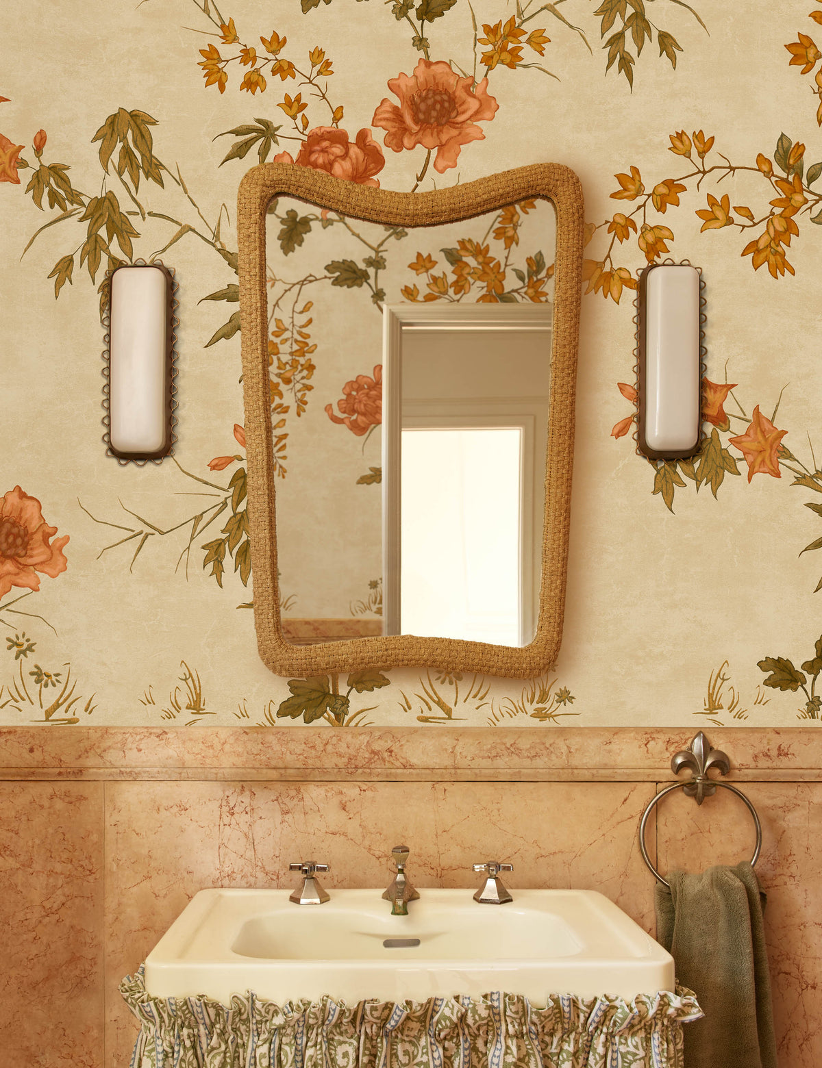 Savita Sconce - Wall Sconce Lighting for Bedrooms Modern Wall Light in a room