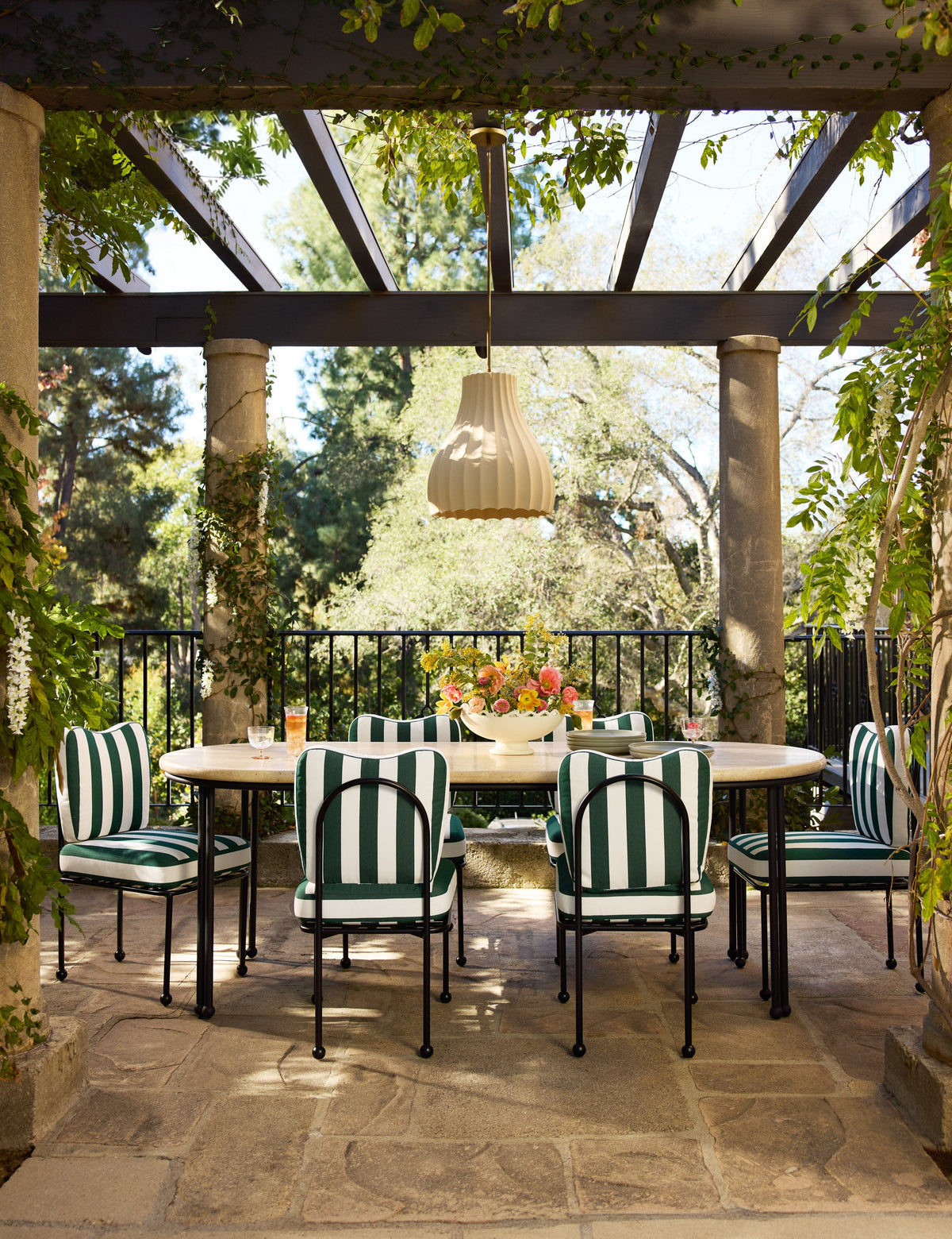 Cading Outdoor Pendant Light - Modern Ceiling Pendant Light Fixture