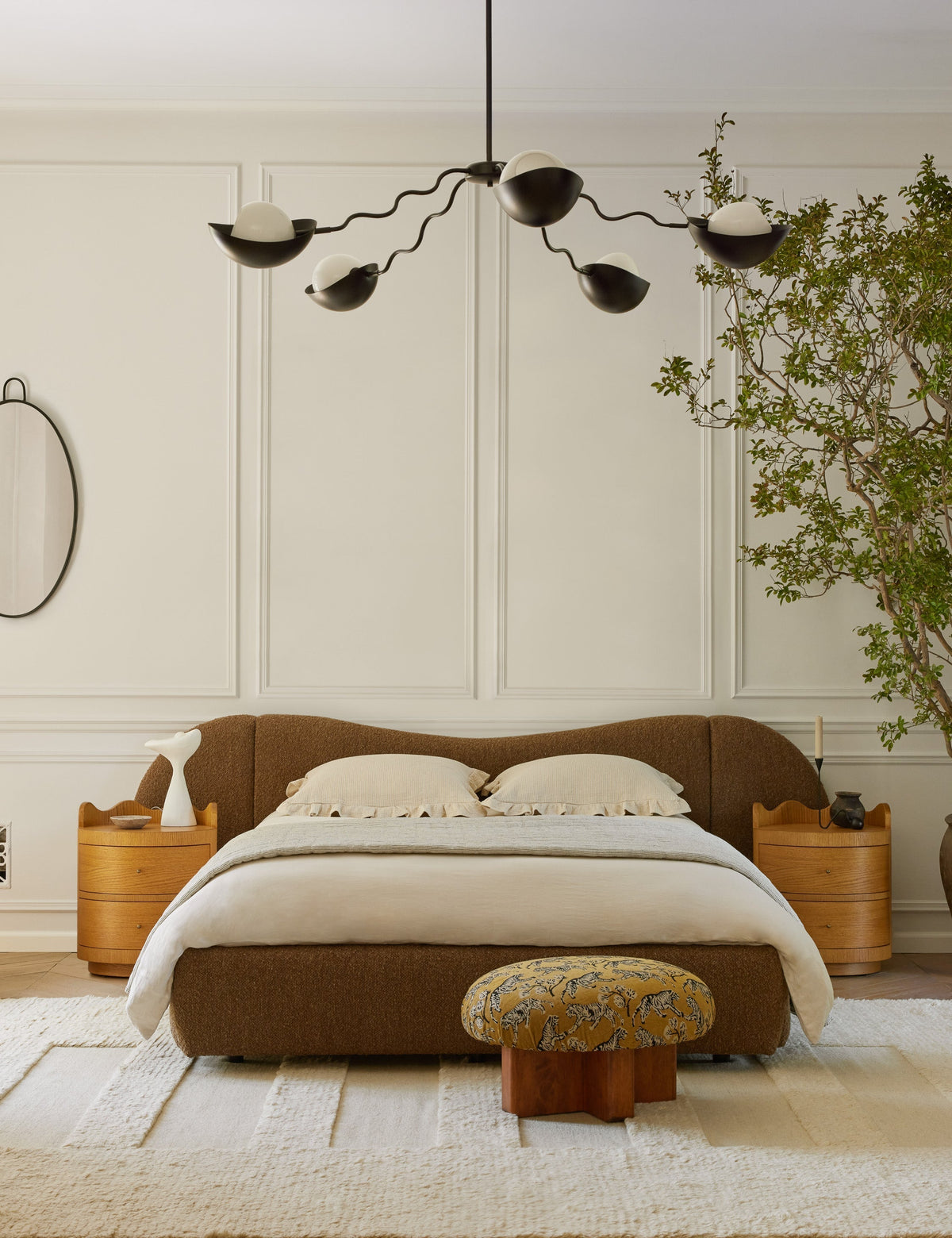 Kukka Chandelier - Dining Room Chandelier Fixture for Dining Rooms