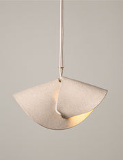 Shado Pendant - Modern Ceiling Pendant Light for Dining Rooms
