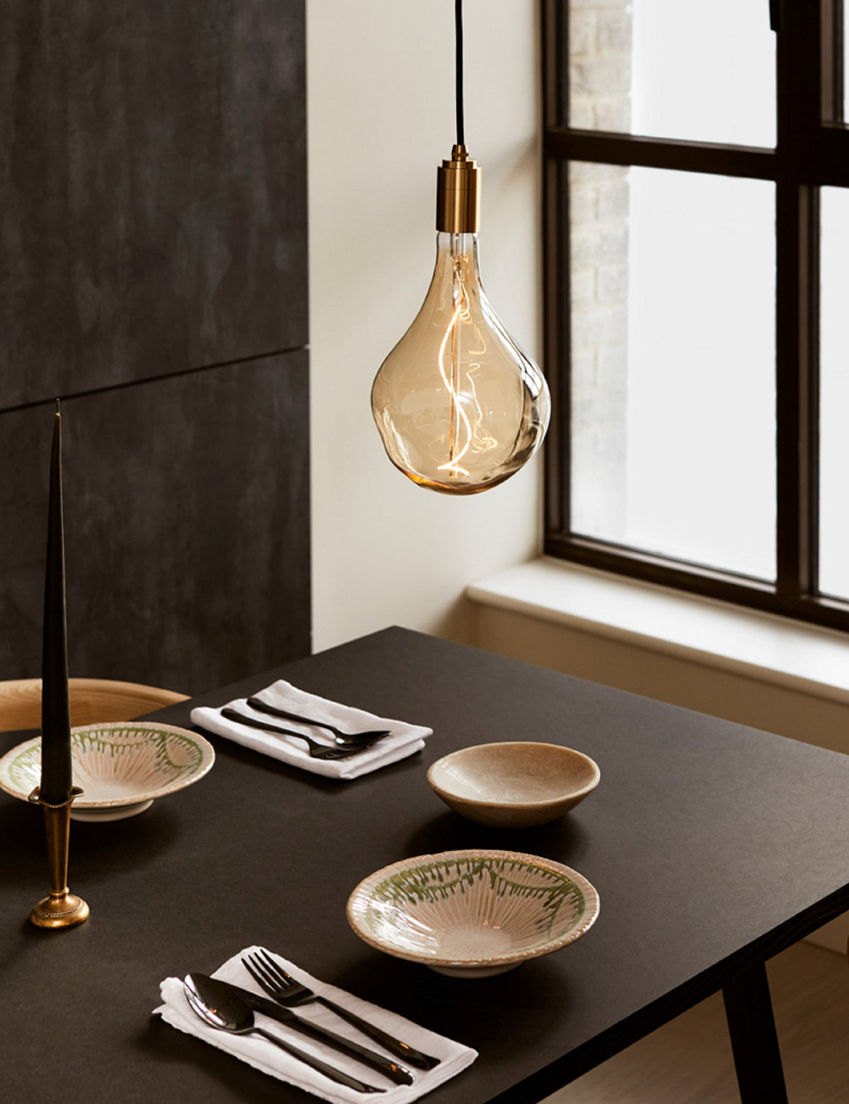 Voronoi II Pendant Light - Modern Ceiling Pendant Light Modern Home in a room